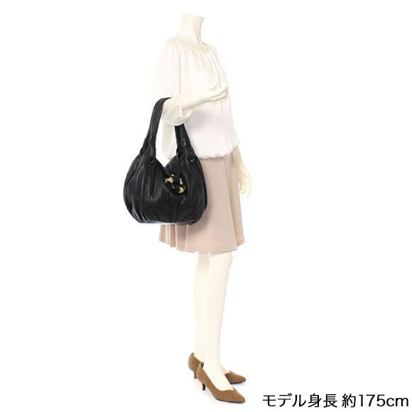 ショルダーバッグ