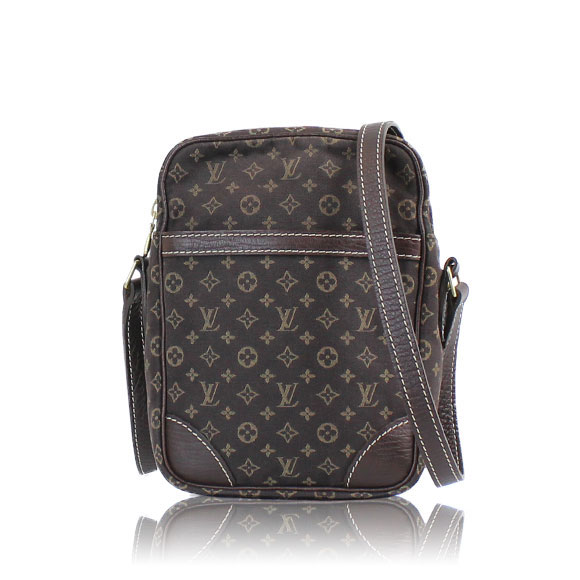 LOUIS VUITTON ダヌーブ 14&nbsp;x20&nbsp;x4cm(幅&nbsp;x 高さ&nbsp;x マチ)