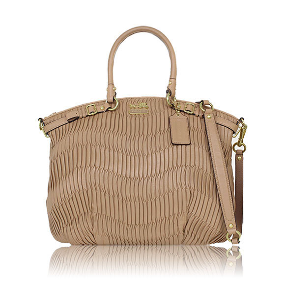 COACH 2WAYバッグ 38 x33 x9cm(幅 x 高さ x マチ)