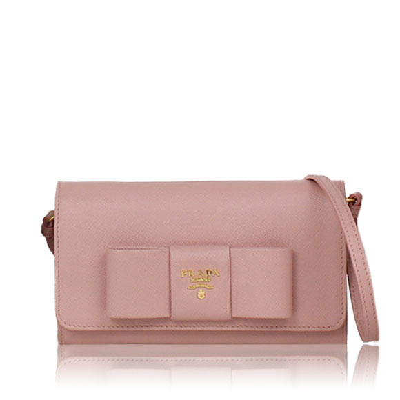 PRADA サフィアーノリボンチェーンウォレット 17 x10 x2cm(幅 x 高さ x マチ)