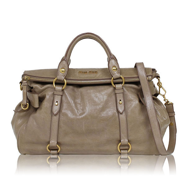 Miu Miu 2WAYバッグ 36 x29 x15cm(幅 x 高さ x マチ)