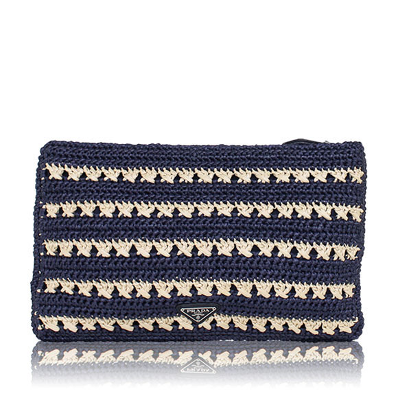 PRADA クラッチバッグ 29 x19 x1cm(幅 x 高さ x マチ)