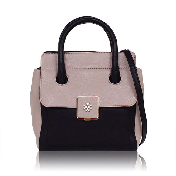 Tory Burch 2WAYバッグ 19 x17 x10cm(幅 x 高さ x マチ)