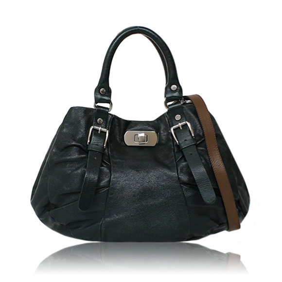 MARNI 2WAYバッグ 30 x23 x12cm(幅 x 高さ x マチ)