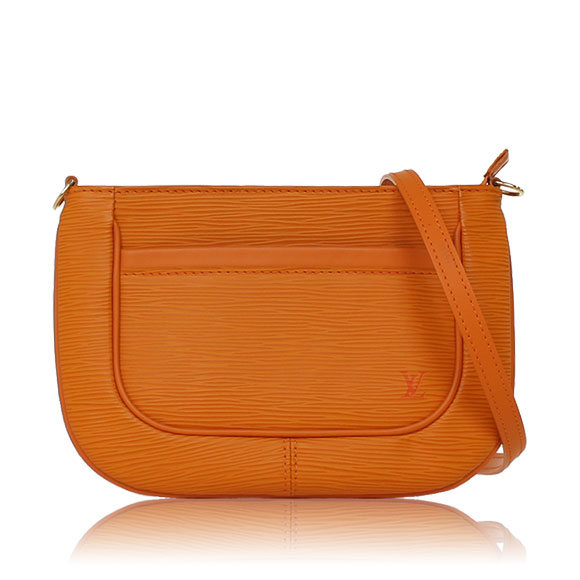 LOUIS VUITTON サルヴァンガ 22&nbsp;x15&nbsp;x3cm(幅&nbsp;x 高さ&nbsp;x マチ)