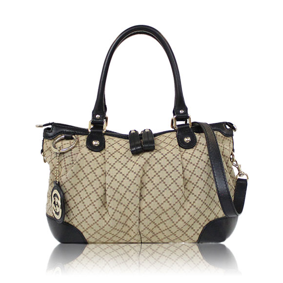 GUCCI スーキー 29 x22 x15cm(幅 x 高さ x マチ)