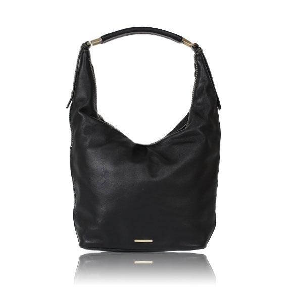 GUCCI ショルダーバッグ 21 x21 x10cm(幅 x 高さ x マチ)