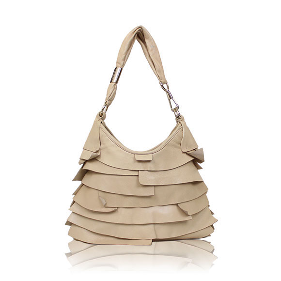 SAINT LAURENT ショルダーバッグ 23 x22 x2cm(幅 x 高さ x マチ)