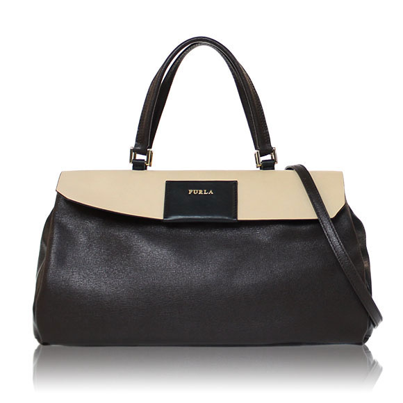FURLA 2WAYバッグ 35 x20 x15cm(幅 x 高さ x マチ)