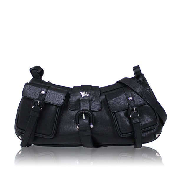 BURBERRY ショルダーバッグ 38 x17 x3cm(幅 x 高さ x マチ)