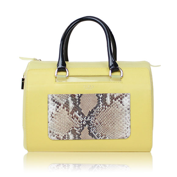 FURLA キャンディバッグ 30 x21 x19cm(幅 x 高さ x マチ)