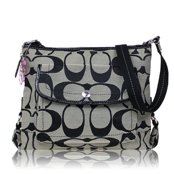 COACH ショルダーバッグ 29&nbsp;x24&nbsp;x7cm(幅&nbsp;x 高さ&nbsp;x マチ)
