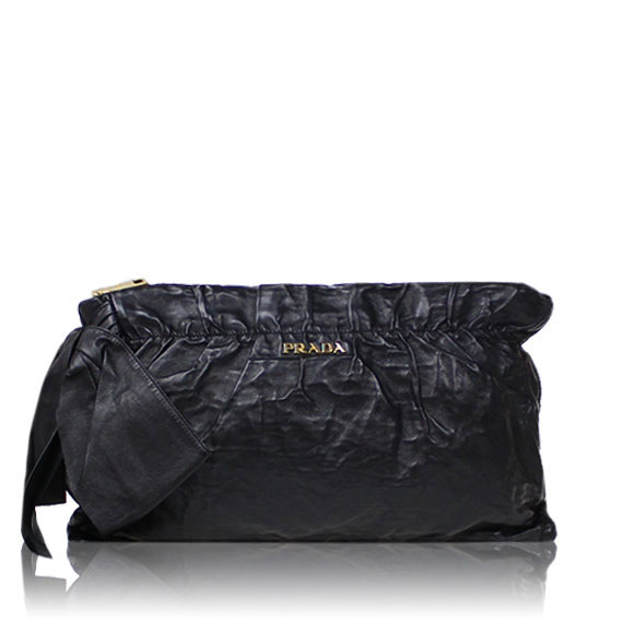 PRADA クラッチバッグ 34 x21 x1cm(幅 x 高さ x マチ)