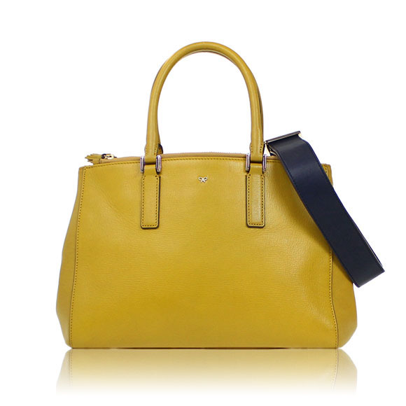 ANYA HINDMARCH 2WAYバッグ 30 x22 x13cm(幅 x 高さ x マチ)