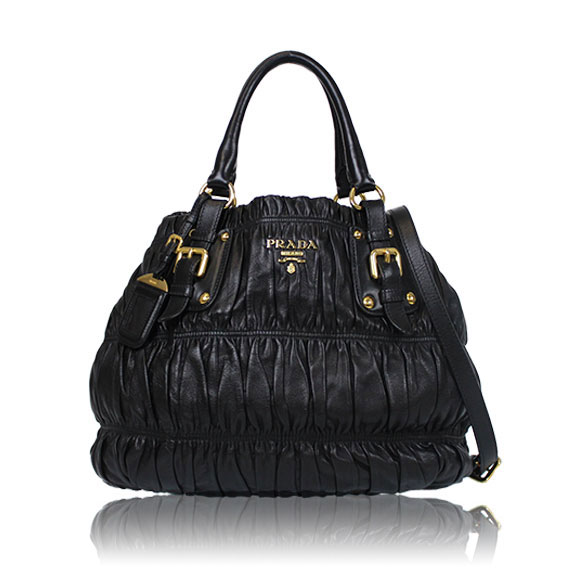 PRADA 2WAYバッグ 31 x26 x14cm(幅 x 高さ x マチ)