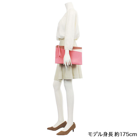 クラッチバッグ