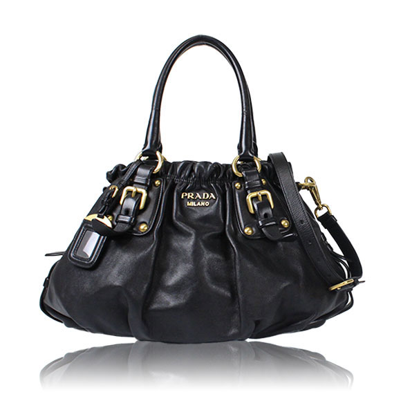 PRADA 2WAYバッグ 33 x23 x12cm(幅 x 高さ x マチ)