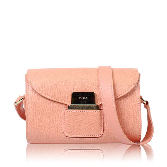 FURLA ショルダーバッグ 17 x11 x9cm(幅 x 高さ x マチ)