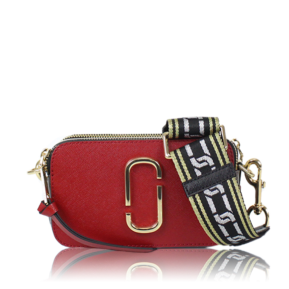 MARC JACOBS スナップショット 18 x10 x6cm(幅 x 高さ x マチ)