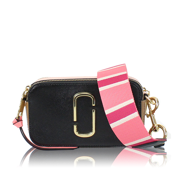 MARC JACOBS スナップショット 18 x10 x6cm(幅 x 高さ x マチ)