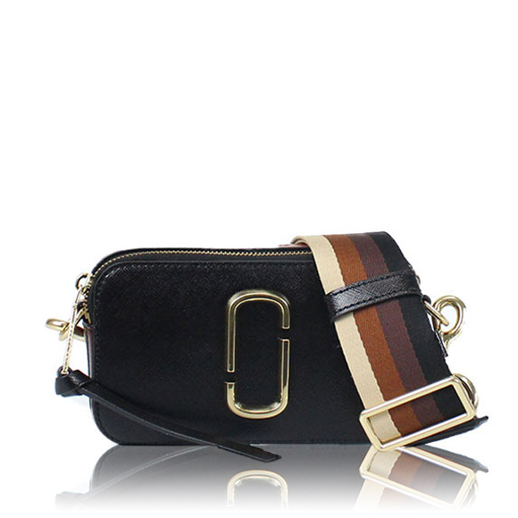 MARC JACOBS スナップショット 18 x10 x6cm(幅 x 高さ x マチ)