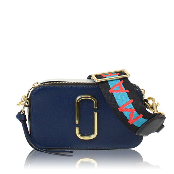 MARC JACOBS スナップショット 18 x10 x6cm(幅 x 高さ x マチ)