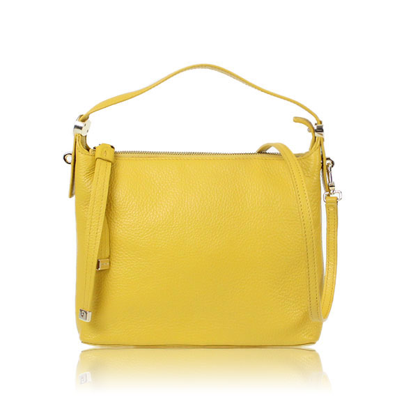 FURLA 2WAYバッグ 22 x18 x6cm(幅 x 高さ x マチ)