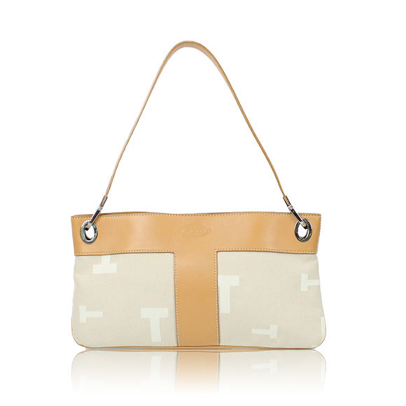 TOD’S ショルダーバッグ 30 x17 x5cm(幅 x 高さ x マチ)