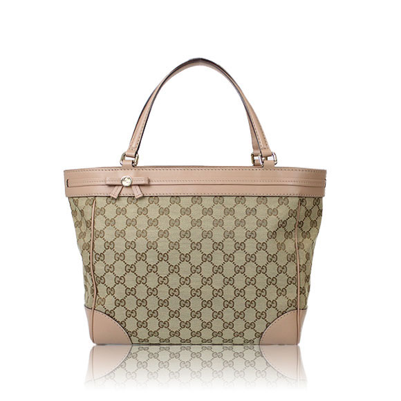 GUCCI GGキャンバス 29 x26 x12cm(幅 x 高さ x マチ)