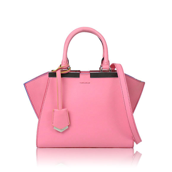 FENDI プチトロワジュール 21 x17 x10cm(幅 x 高さ x マチ)