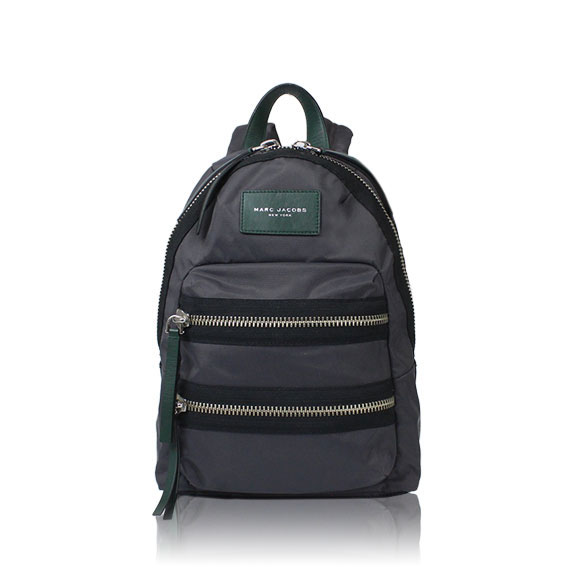 MARC JACOBS バックパック 24 x31 x10cm(幅 x 高さ x マチ)