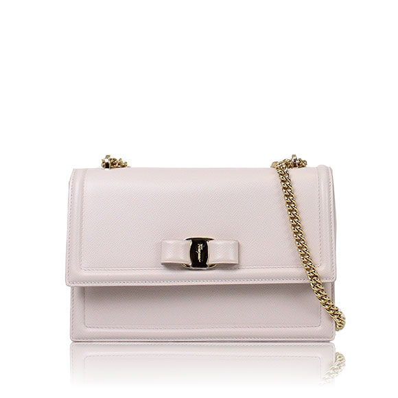 FERRAGAMO ヴァラ 25&nbsp;x16&nbsp;x7cm(幅&nbsp;x 高さ&nbsp;x マチ)