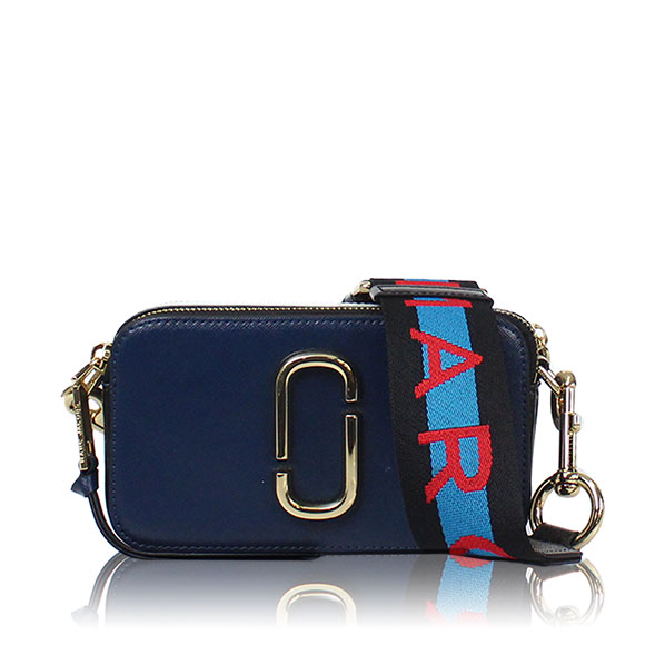 MARC JACOBS スナップショット 18 x10 x6cm(幅 x 高さ x マチ)