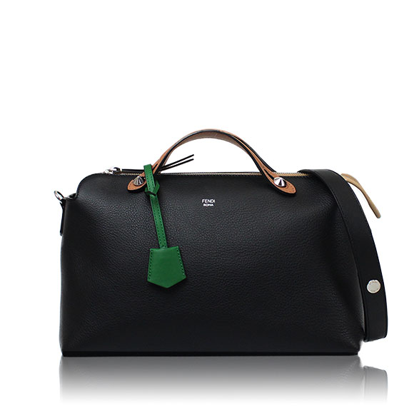 FENDI バイザウェイラージ 33 x19 x15cm(幅 x 高さ x マチ)
