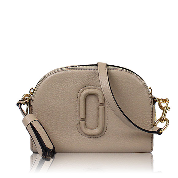 MARC JACOBS シャッター 20 x15 x6cm(幅 x 高さ x マチ)