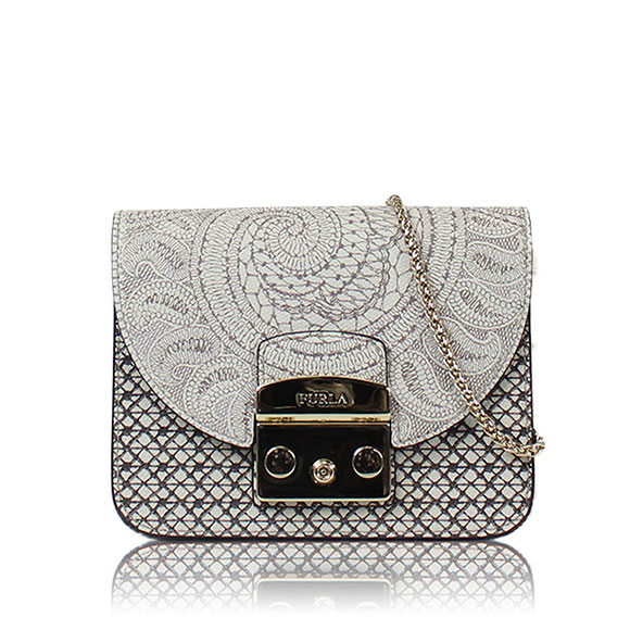 FURLA メトロポリス 16&nbsp;x12&nbsp;x5cm(幅&nbsp;x 高さ&nbsp;x マチ)