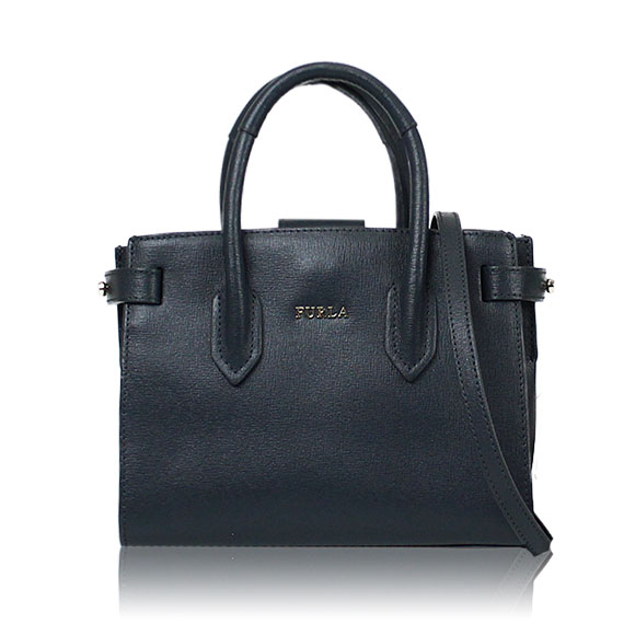 FURLA 2WAYバッグ 21 x16 x9cm(幅 x 高さ x マチ)