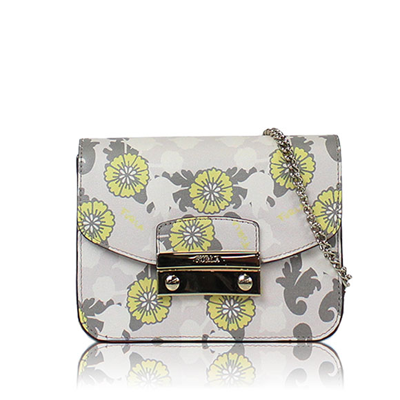 FURLA メトロポリス 16&nbsp;x12&nbsp;x7cm(幅&nbsp;x 高さ&nbsp;x マチ)