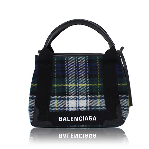 BALENCIAGA ネイビーカバXS 24 x20 x7cm(幅 x 高さ x マチ)