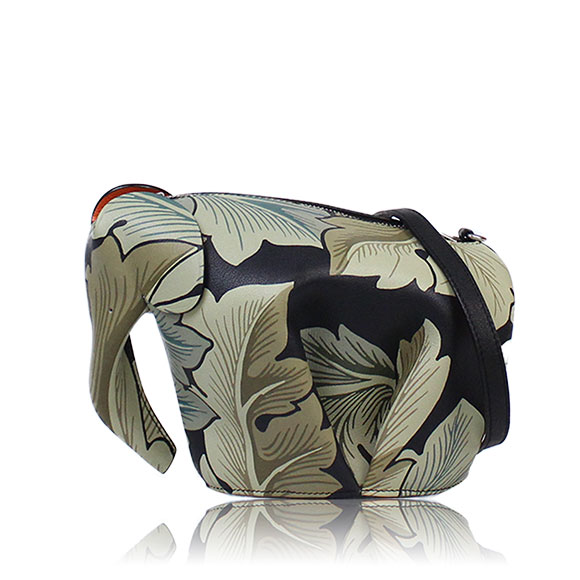 LOEWE エレファントミニバッグ 12 x17 x9cm(幅 x 高さ x マチ)