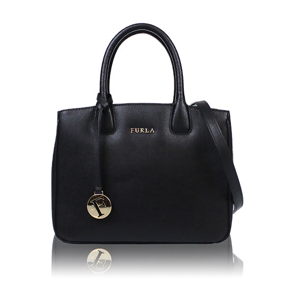 FURLA 2WAYバッグ 25 x18 x10cm(幅 x 高さ x マチ)