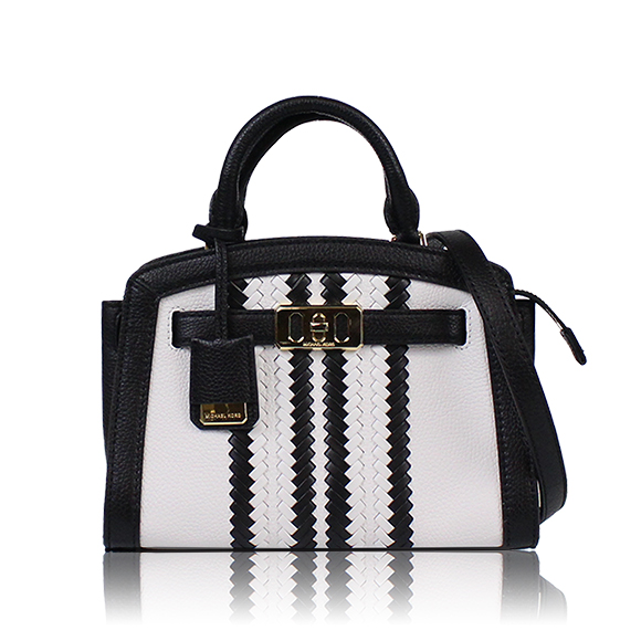 Michael Kors 2WAYバッグ 21 x15 x8cm(幅 x 高さ x マチ)