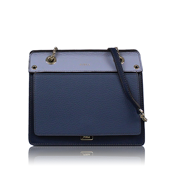FURLA ショルダーバッグ 17 x12 x8cm(幅 x 高さ x マチ)