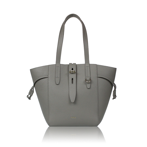 FURLA トートバッグ 22 x28 x15cm(幅 x 高さ x マチ)