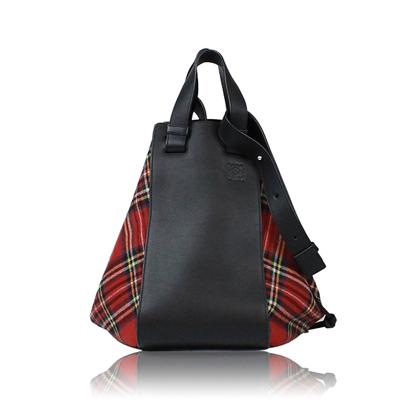 LOEWE ハンモック 31&nbsp;x29&nbsp;x16cm(幅&nbsp;x 高さ&nbsp;x マチ)