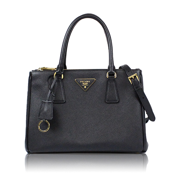 PRADA サフィアーノ 