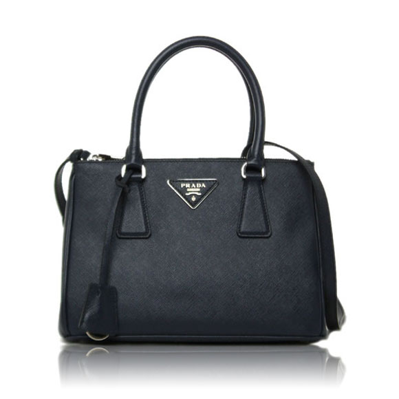 PRADA ガレリア 23 x17 x12cm(幅 x 高さ x マチ)