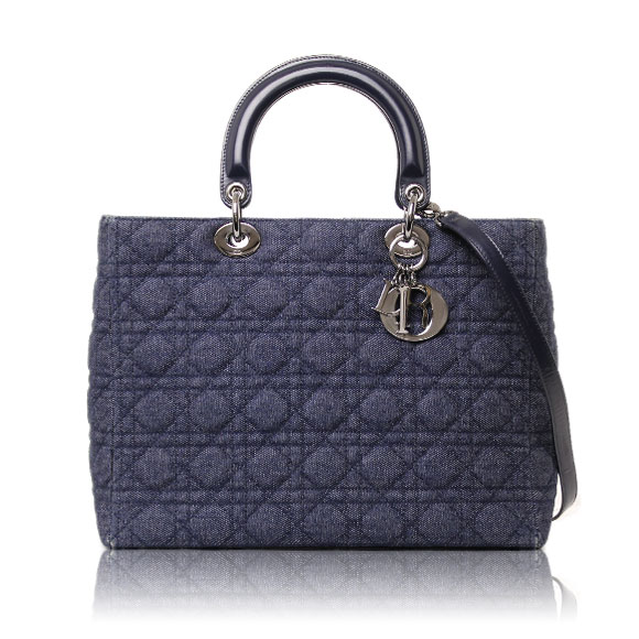 Dior レディディオール 31 x25 x11cm(幅 x 高さ x マチ)