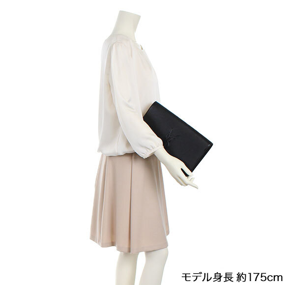 クラッチバッグ