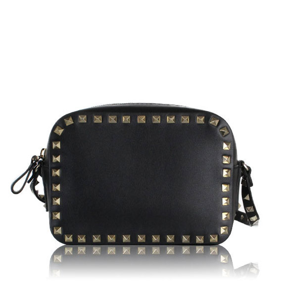 VALENTINO ロックスタッズ 19&nbsp;x13&nbsp;x6cm(幅&nbsp;x 高さ&nbsp;x マチ)